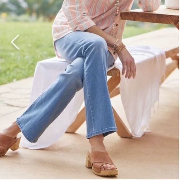 Soft Surroundings Supremely Soft Pull-On Bootcut Jeans Size Large 14/16 - Picture 1 of 6